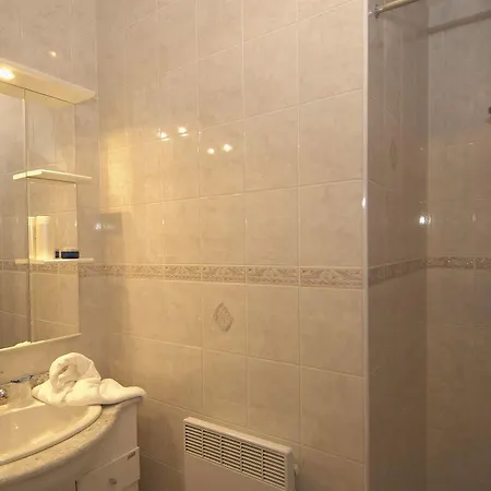Fasthotel *